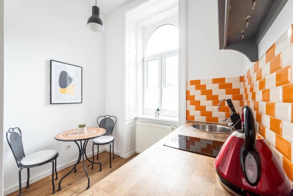 Lite 1Br Near Metro & Center By Hm Διαμέρισμα Βιέννη Εξωτερικό φωτογραφία